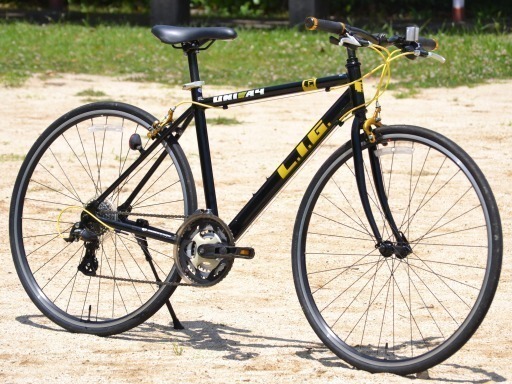 アルミフレームクロスバイク 3×8段変速 名古屋市内無料配達予定 Alloy-frame hybrid bike