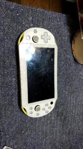 PS Vita イエロー