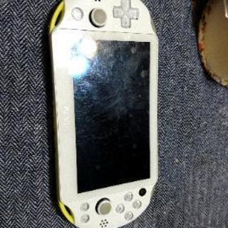 PS Vita イエロー