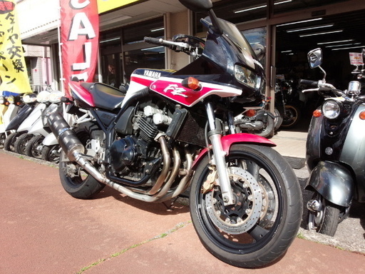 NO.2044 ＦＺ４００　水冷４サイクル１６バルブ４気筒エンジン ＳＰ忠雄スーパーコンバットカーボンオーバルタイプ集合マフラー☆彡