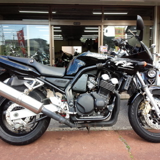 バイク NO.2045 ＦＺ４００　水冷４サイクル１６バルブ４気筒エンジン ☆彡