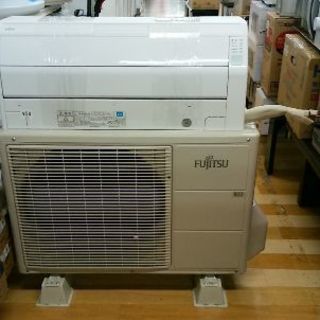 2016年製のFUJITSU(フジツウ)の壁掛けエアコンです！