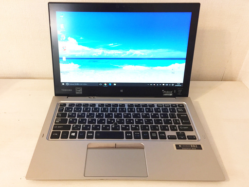 【値下げしました！】TOSHIBA Ultrabook R82/PGP Win10 / Microsoft Office 2010 / 純正箱付き