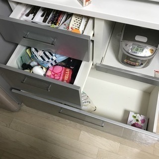 ニトリ食器棚