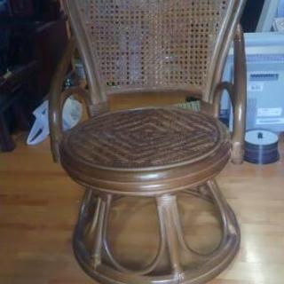 藤の椅子、インドネシア製