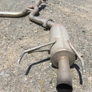200系クラウン用マフラー 車検対応