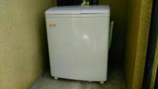 日立(青空)4.5kg二層式洗濯機(値下げ)