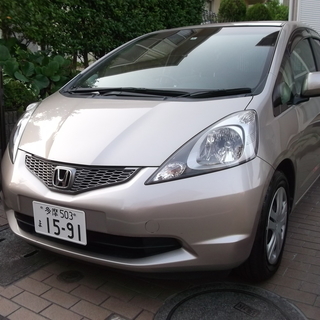 平成22年 フィット 1500CC  1.6万ｋｍ  車検31/3