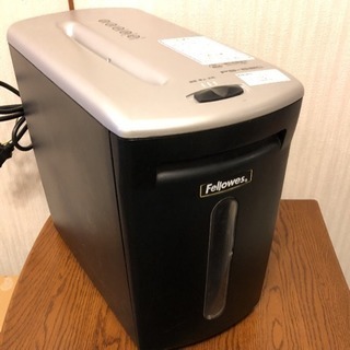 Fellowes  シュレッダー