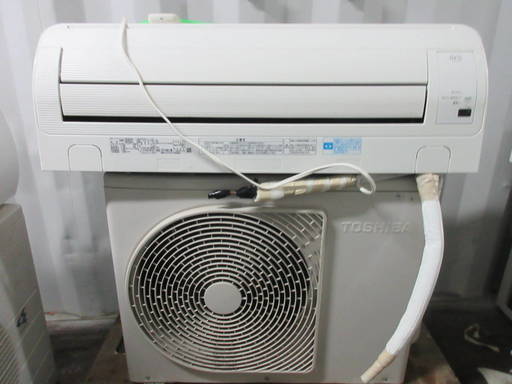 取り付け込み！トーシバ製6畳～8畳用エアコン！