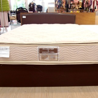 ニトリのダブルベッド ROBE PILLOWTOPマットレスです！
