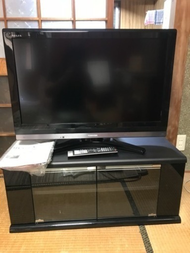 TOSHIBA REGZA 2010年製テレビ台付き