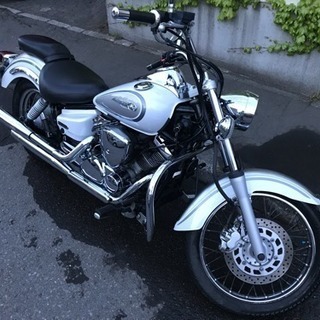 ドラッグスター250 パールホワイト