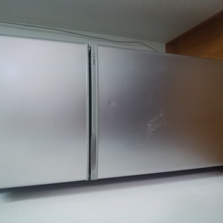 【無料！】引き取り限定　2ドア冷凍冷蔵庫　SR-111J