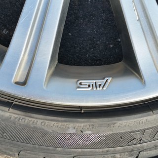 STI ホイールとファイアーホーク225―40ー18