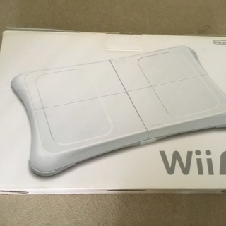 【Wii fit  ウィーフィット】中古、自己責任で現物を確認後...