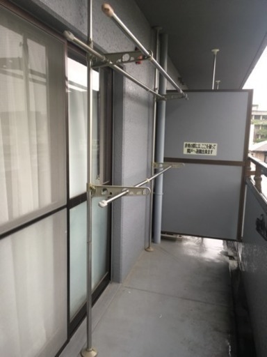 ベランダ用洗濯物竿掛け 梅ちゃん 三田の洗濯用品 物干し竿 ロープ の中古あげます 譲ります ジモティーで不用品の処分 ベランダ用洗濯物竿掛け 梅ちゃん 三田の洗濯用品 物干し竿 ロープ の中古あげます 譲ります ジモティーで不用品の処分