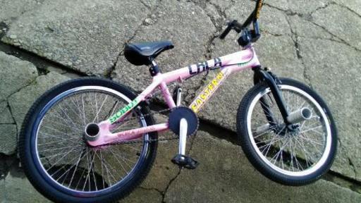 BMX 室内保管 綺麗です。