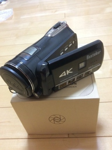 Ｂesteker 4kビデオカメラ 一回使用の極美品