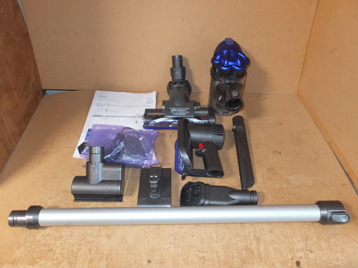 dyson ﾊﾝﾃﾞｨｸﾘｰﾅｰ dc35 multi floor 入荷しました。