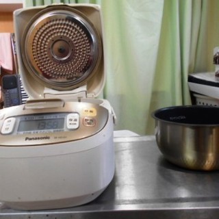 パナソニック　IHジャー炊飯器 SR-HD101　※箱、取扱説明...
