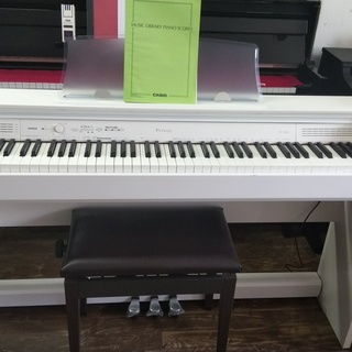 カシオ　電子ピアノ　PX-760WE　2015製