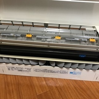 TOSHIBA 2.2kW 6畳 ルームエアコン RAS-G221M 日立 ルームエアコンRAS-X56E2 白くまくん くらしカメラ3D 18畳 日立