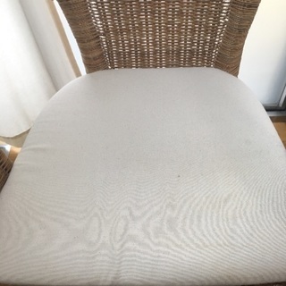 [販売完了(°▽°) ] IKEAラタンチェア 籐椅子クッション付き