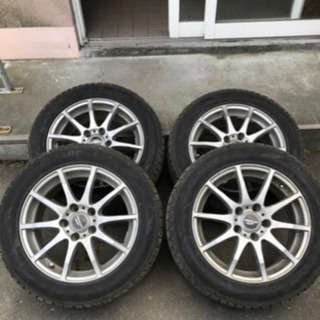 商談中。。。16インチホイール付きスタッドレス