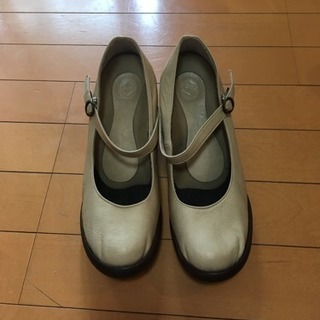 リゲッタのパンプス   24センチ