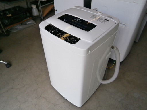 川崎市・横浜市無料配送　洗濯機　ハイアール　4.2キロ　JW-K42H　2014年製　中古美品
