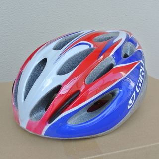 自転車用ヘルメット 【GIRO】