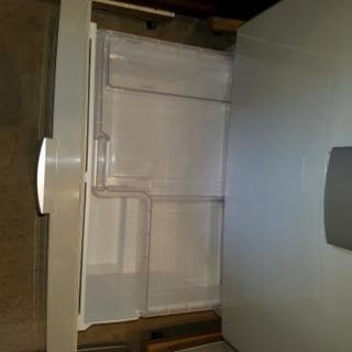 2009年製ノンフロン冷凍冷蔵庫