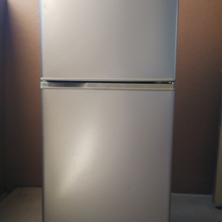 独身用　冷凍冷蔵庫！！　格安でお譲りします。