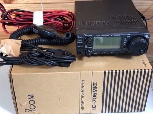 ICOM ICー706mk2とオートアンテナチューナ AHー2他