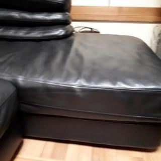 黒本革ソファー