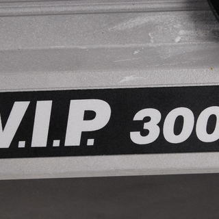 CLAY PAKY クレイパーキー V.I.P.300 イメージプロジェクター　舞台照明　アントレ