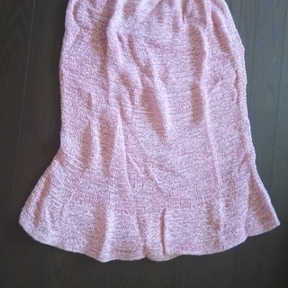 ピンク綿１００％リボンヤーン・スカート新品
