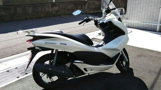 ☆ホンダ　バイク　PCX125　JF28　白 千葉☆