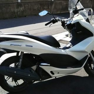 ☆ホンダ　バイク　PCX125　JF28　白 千葉☆