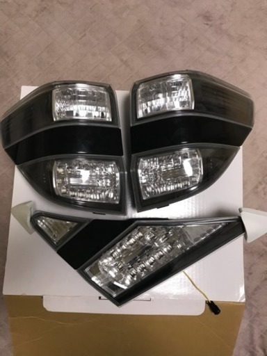 20ヴェルファイア純正テールランプ 20 アルファード 純正テール 20