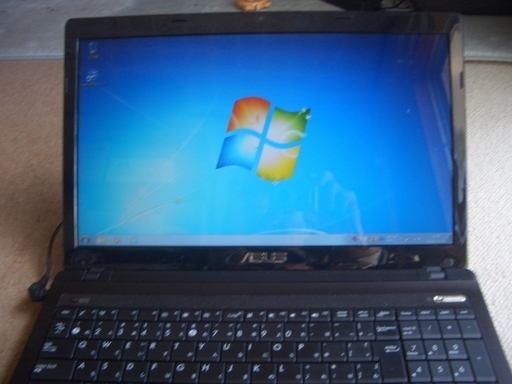 Windows7  ノートパソコン　ASUS　 K53U　すぐに使用できます　②