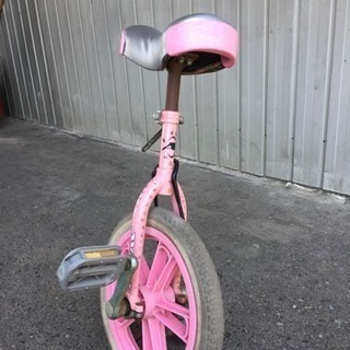 ピンクの一輪車、スタンド付き！