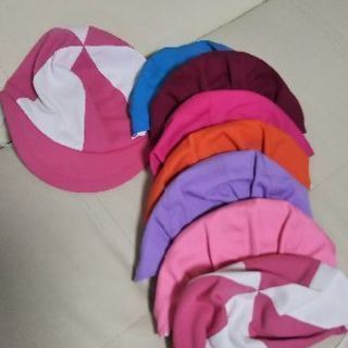 三陽幼稚園　カラー帽子セット