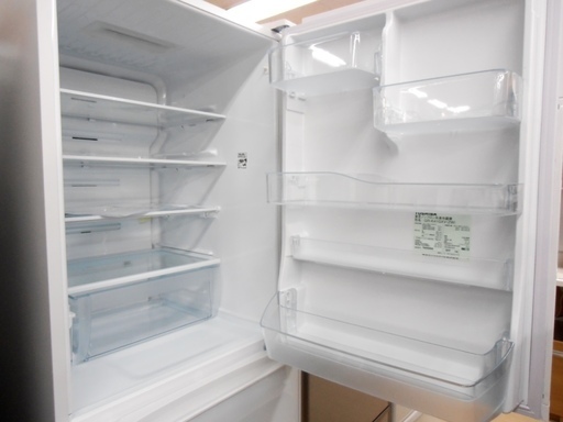 安心の1年保証付！2017年製TOSHIBAの5ドア冷蔵庫です！