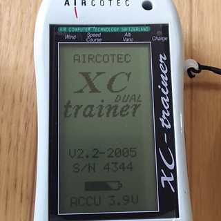 パラグライダーバリオ　名機　「　XC-trainer DUAL　」