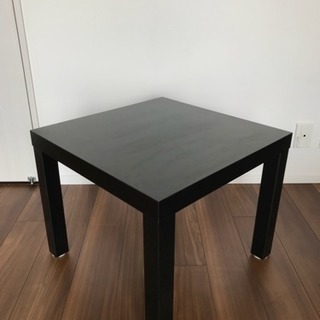 【差し上げます】サイドテーブル 2個（黒、IKEA製）