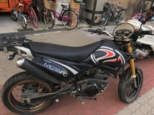 モタード 125cc  実働