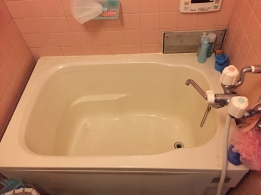 給湯器と浴槽セット(市営住宅用、２年間使用)