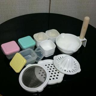 離乳食期準備に(^^)麺カッター、保存容器とセット